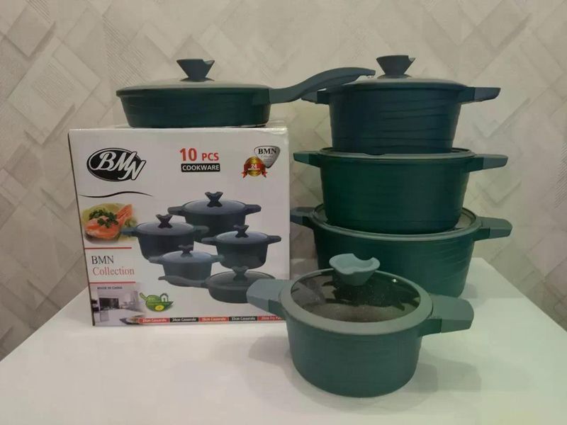 Набір посуду BMN Collection  на 10 предметів з кришками та гранітним покриттям | каструлі | сковорідка BMN C10 фото